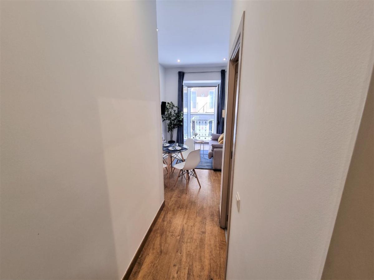 Apartamentos San Andres Madrid Buitenkant foto