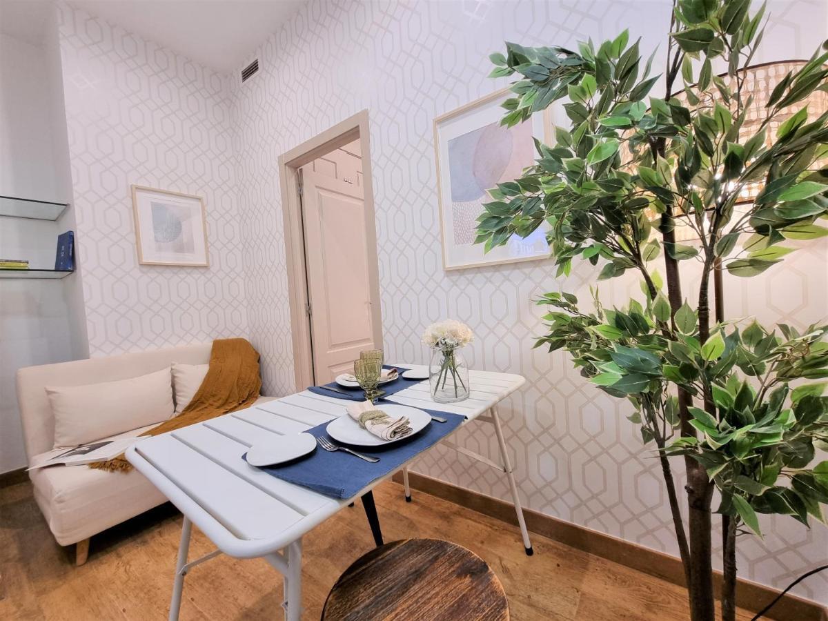Apartamentos San Andres Madrid Buitenkant foto