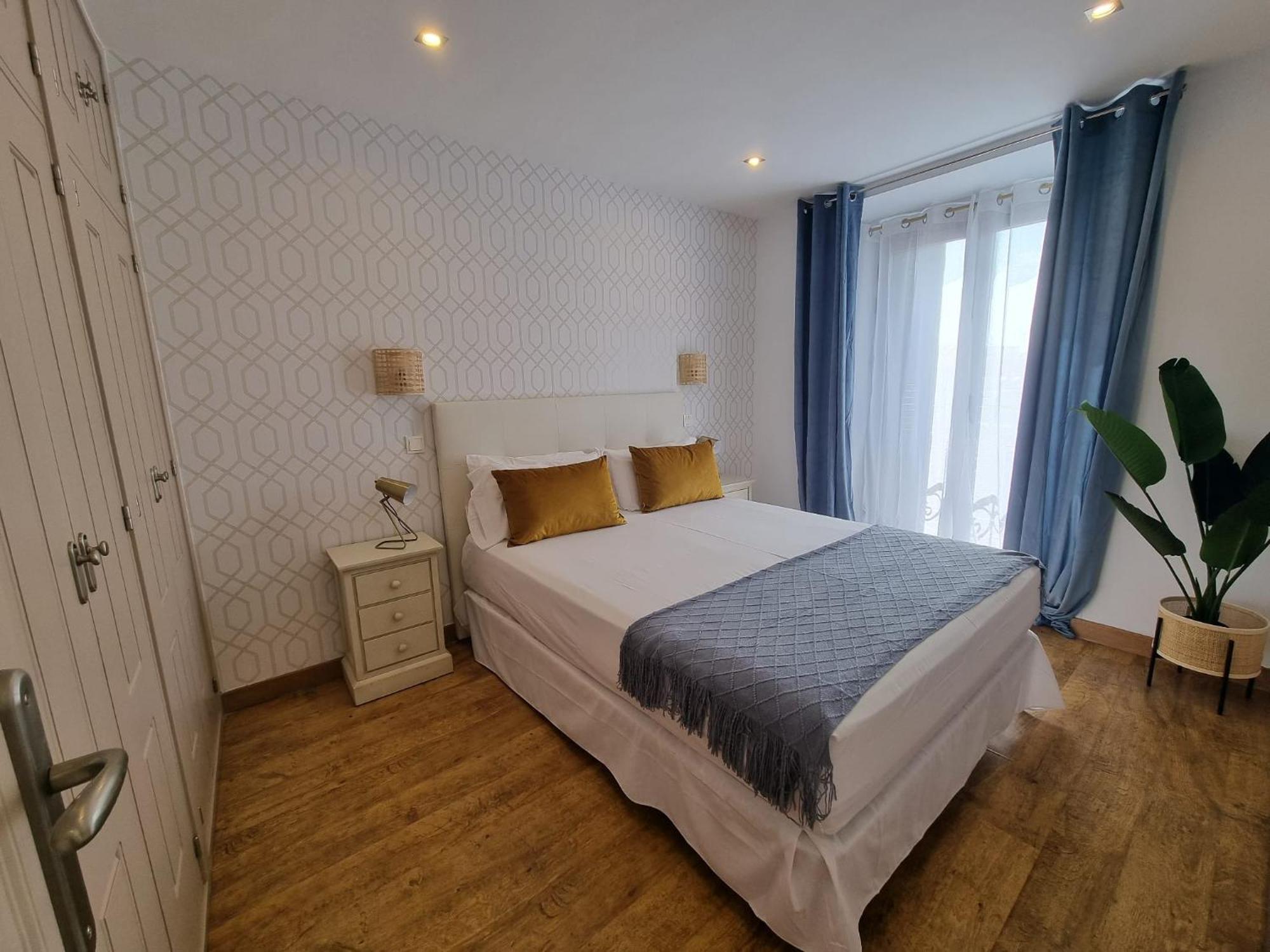 Apartamentos San Andres Madrid Buitenkant foto