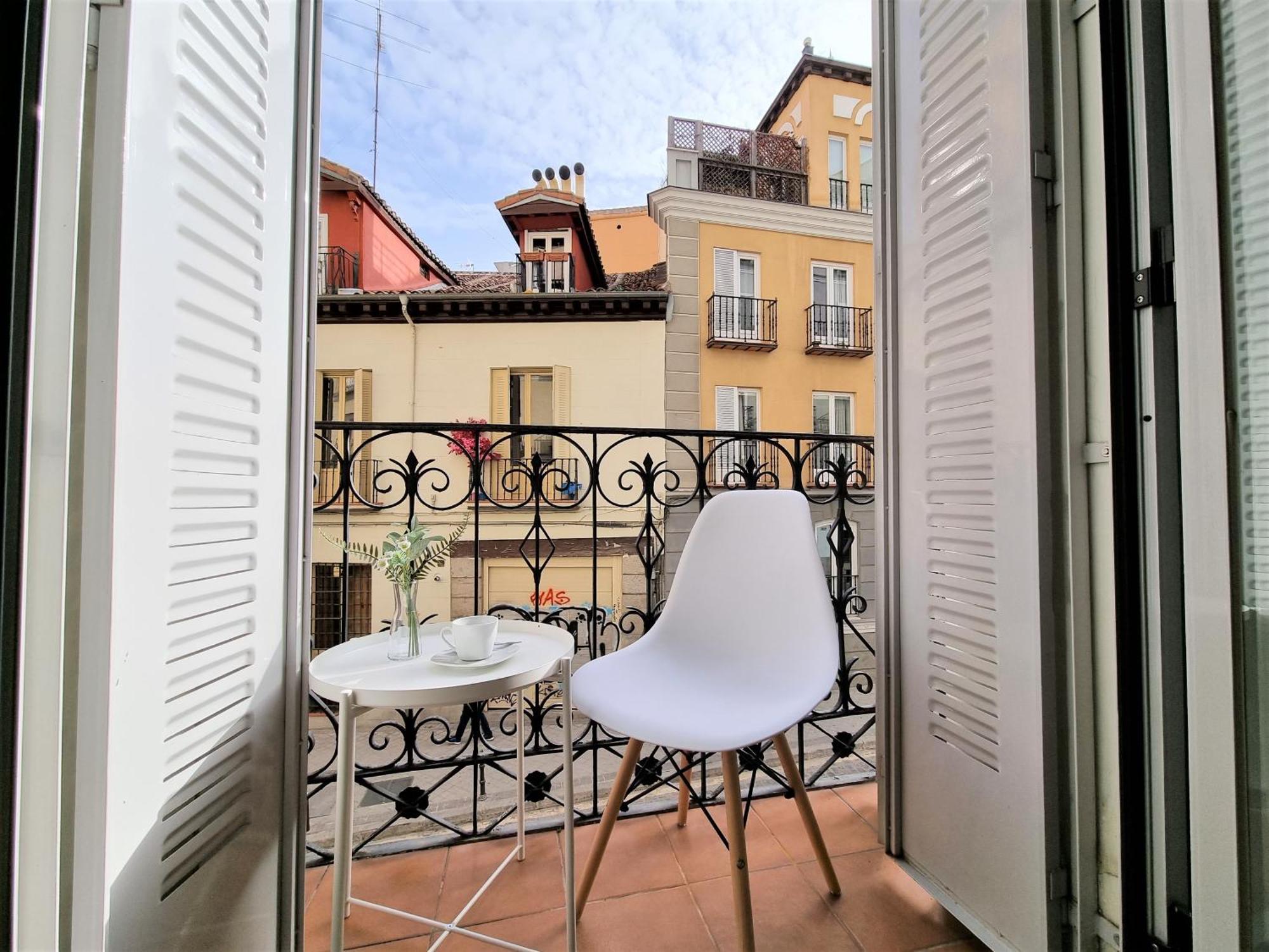 Apartamentos San Andres Madrid Buitenkant foto